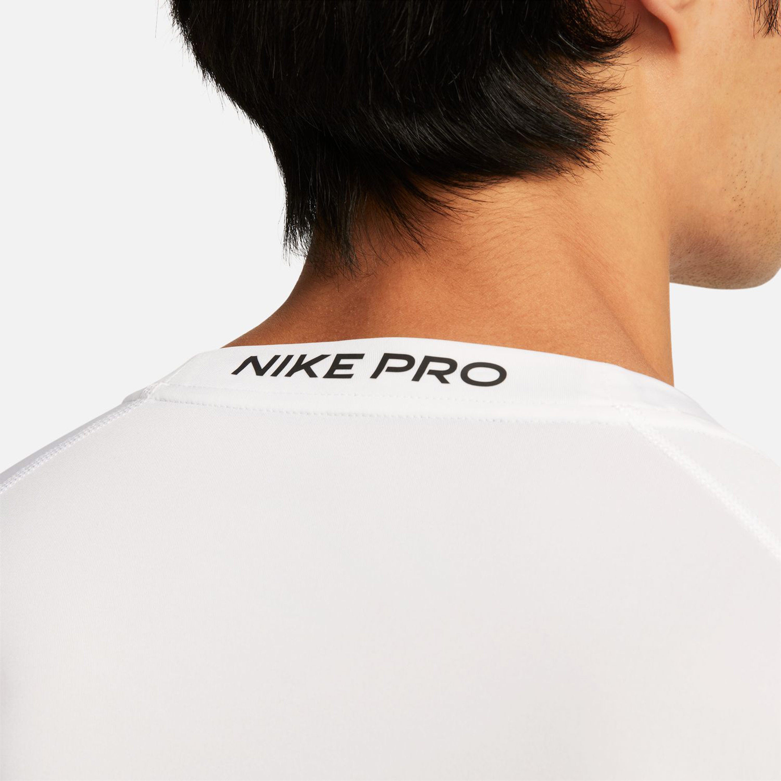 Dri-Fit Pro Tight Fitness T-Shirt Men-White,Black | Tennis-Point