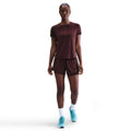 Dri-Fit One Mid Rise 2in1 3in Shorts Damen - dunkelrot, silber