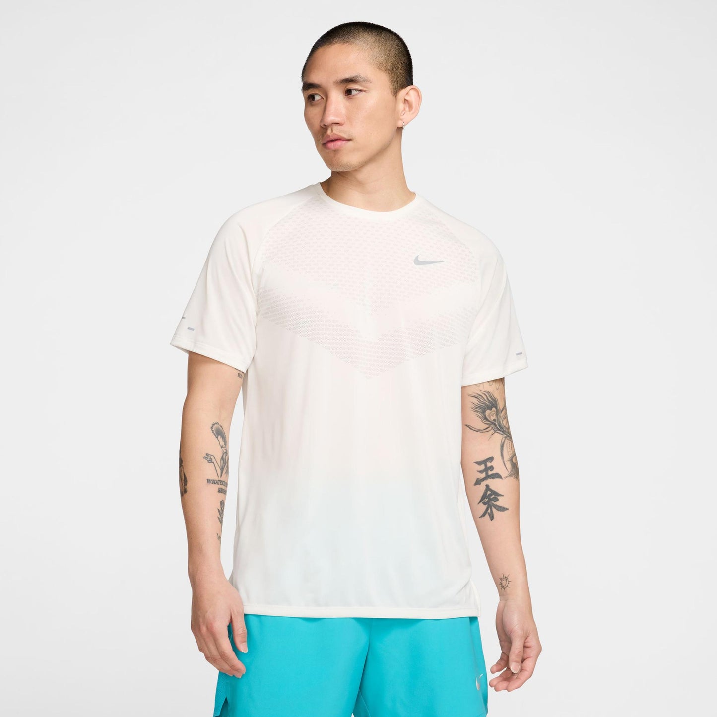 Nike Stride Running shirt Men - cream