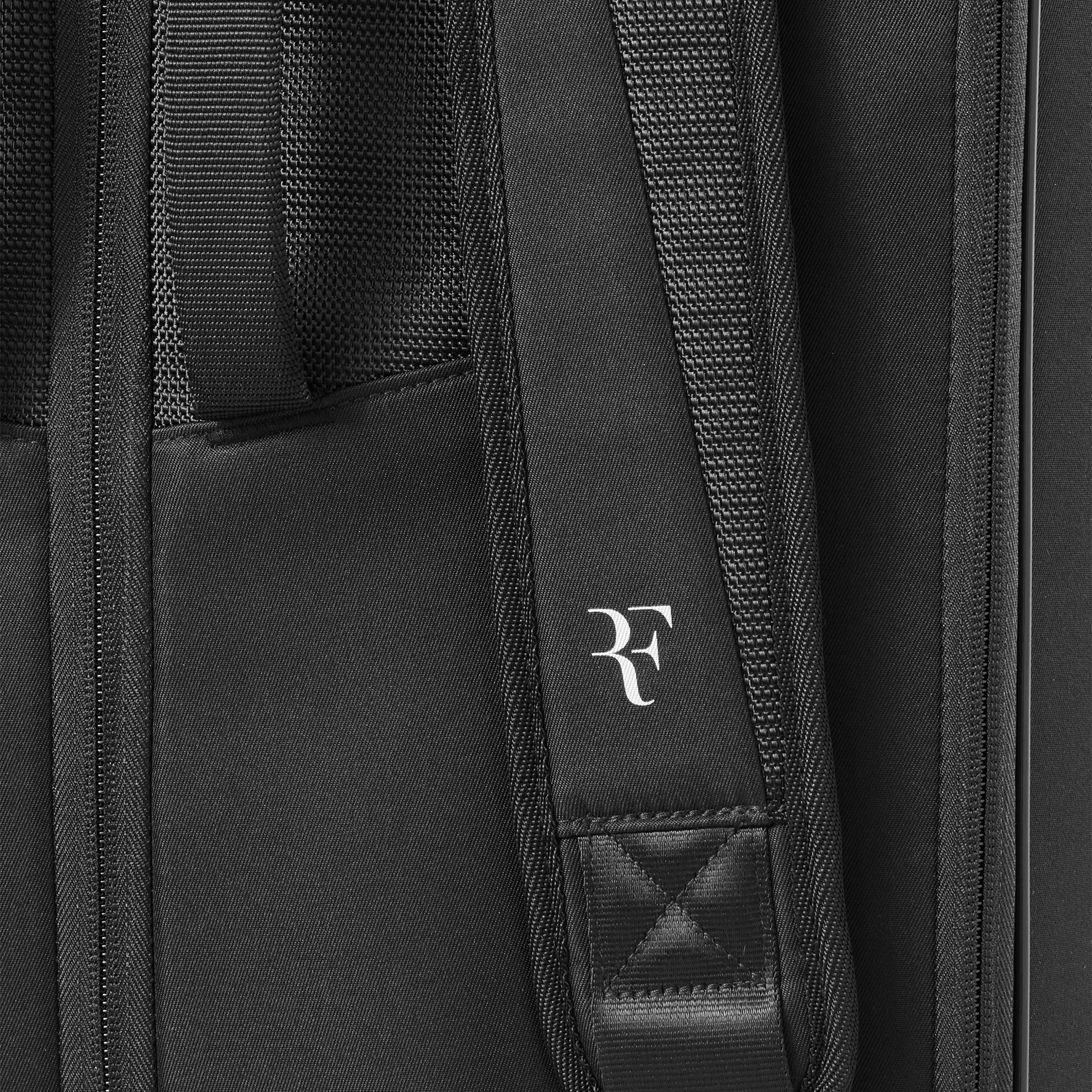 Tour RF Tournament Racket Bag 15 Pack-Black | Tennis-Point