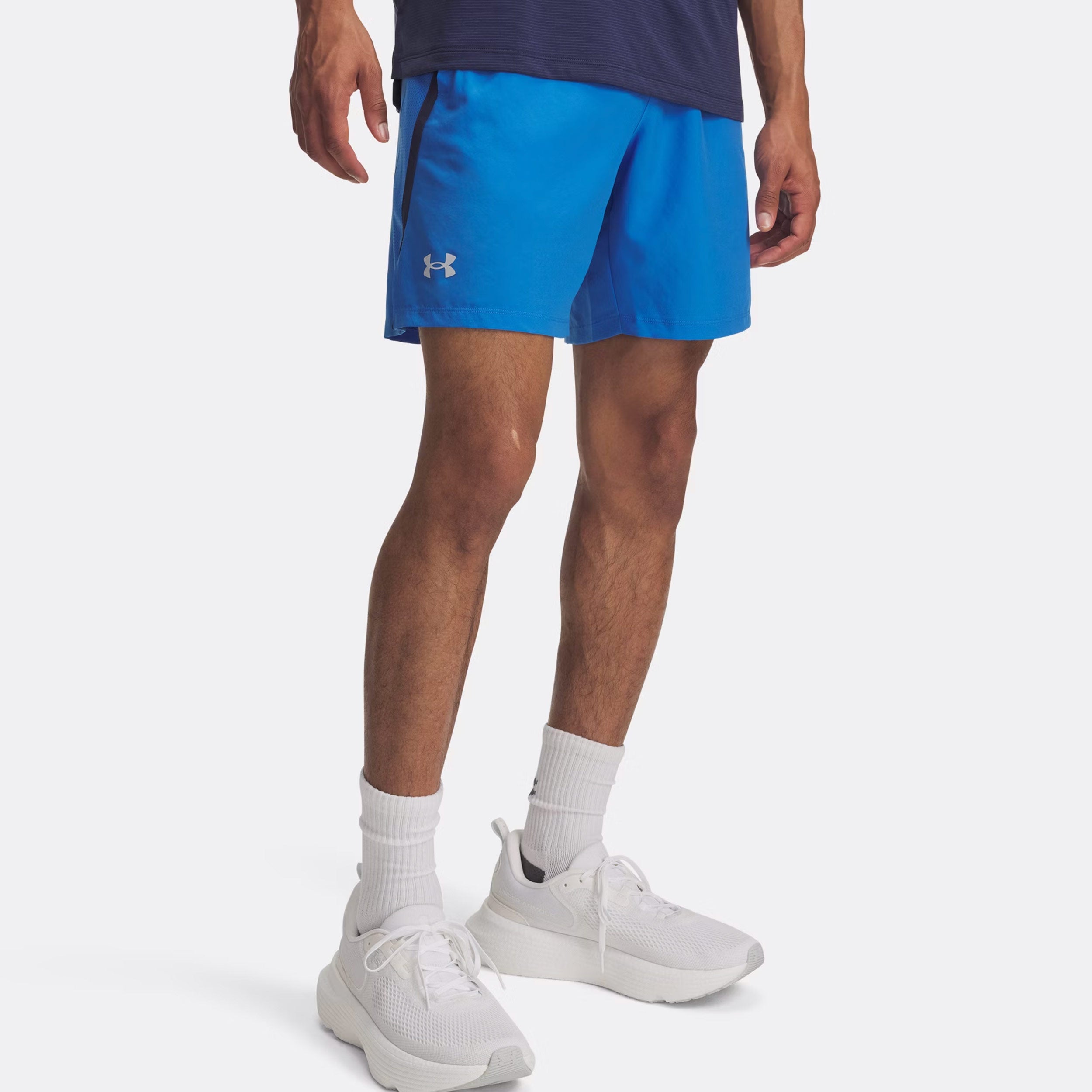 Under Armour Launch 7in  Laufshorts Herren - blau, dunkelblau
