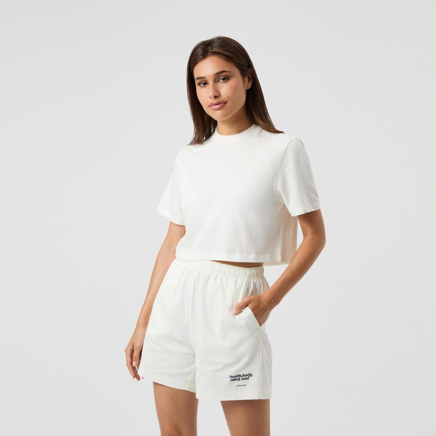 Björn Borg Studio Oversized Cropped T-Shirt Damen-Creme