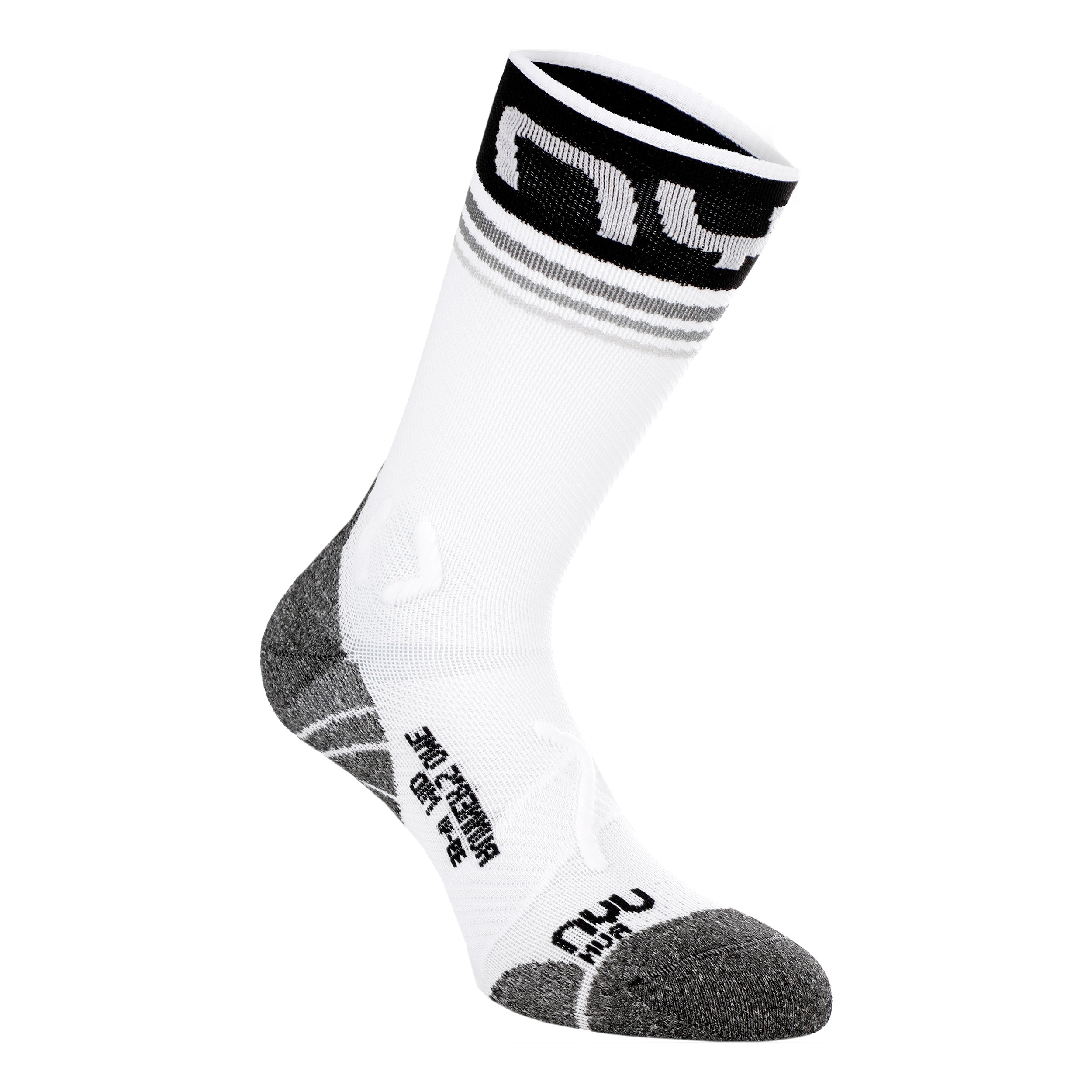 UYN Runner's One Running Socks Men-White,Black