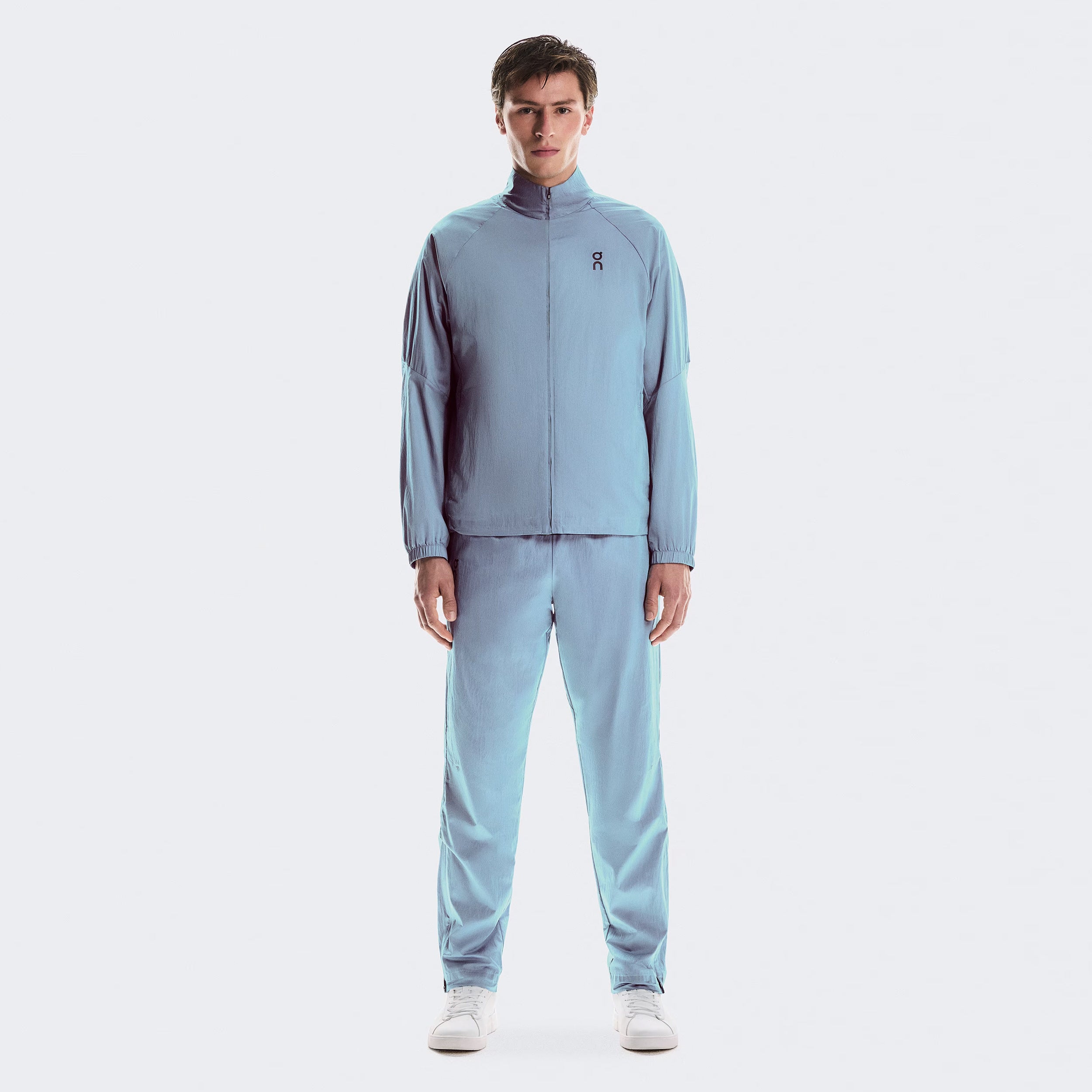 On Court Training Jacket Men-Light Blue