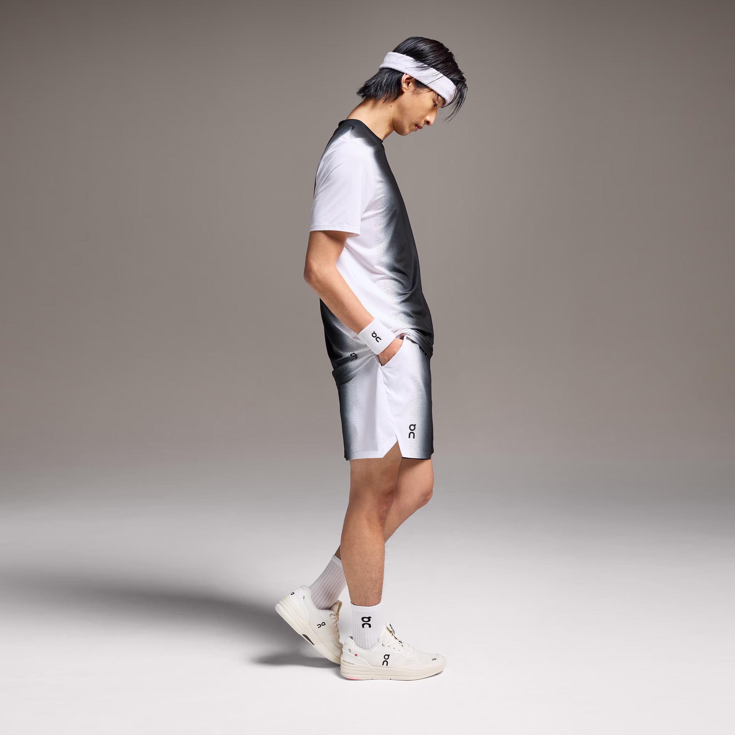 Court Shorts Men-Black,White | Tennis-Point