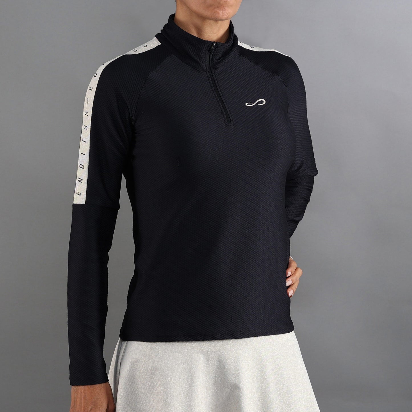 Endless Kirsch Iconic Ii Long Sleeve Women-Black,Gold