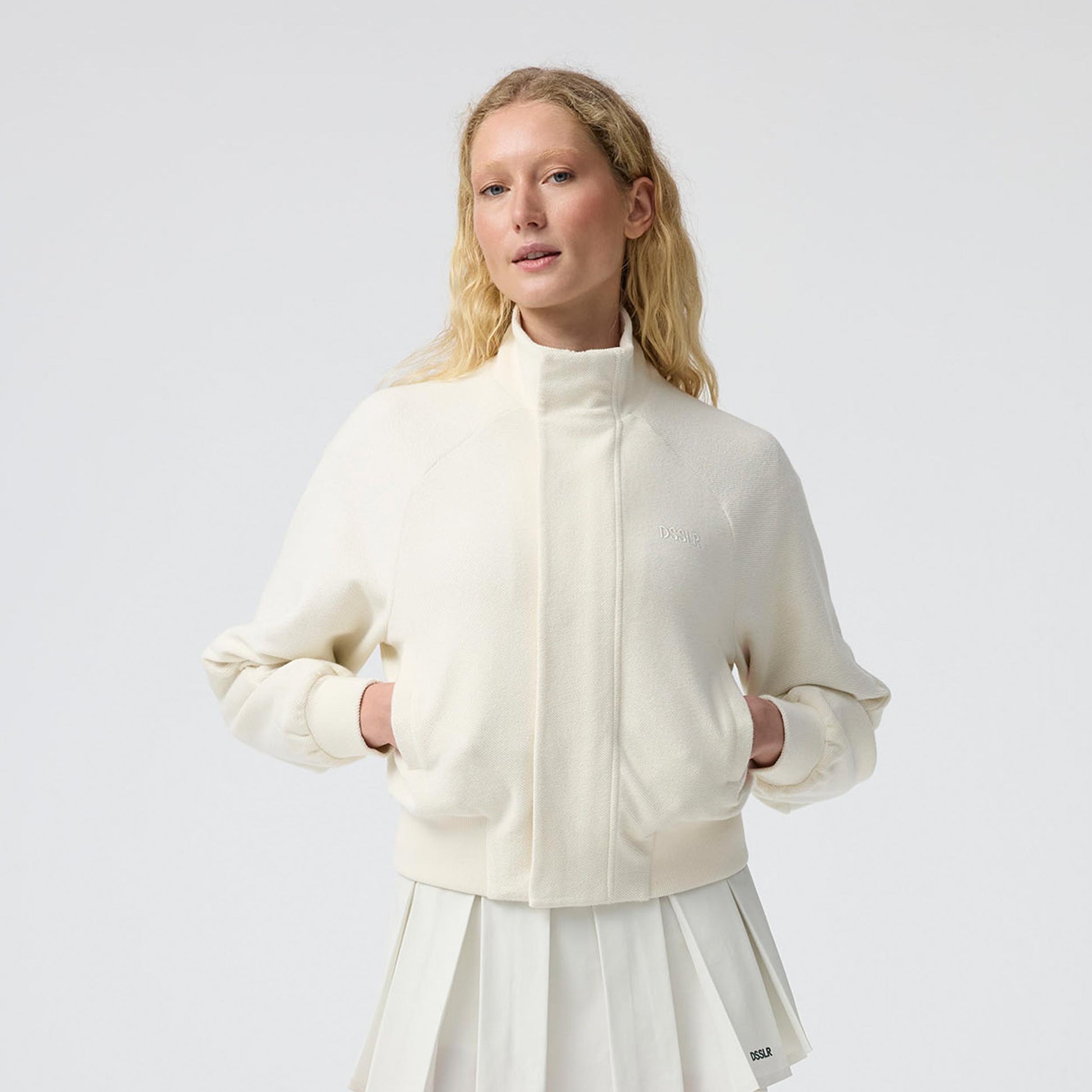 DSSLR Walk On Court Sweatjacke Damen-Creme