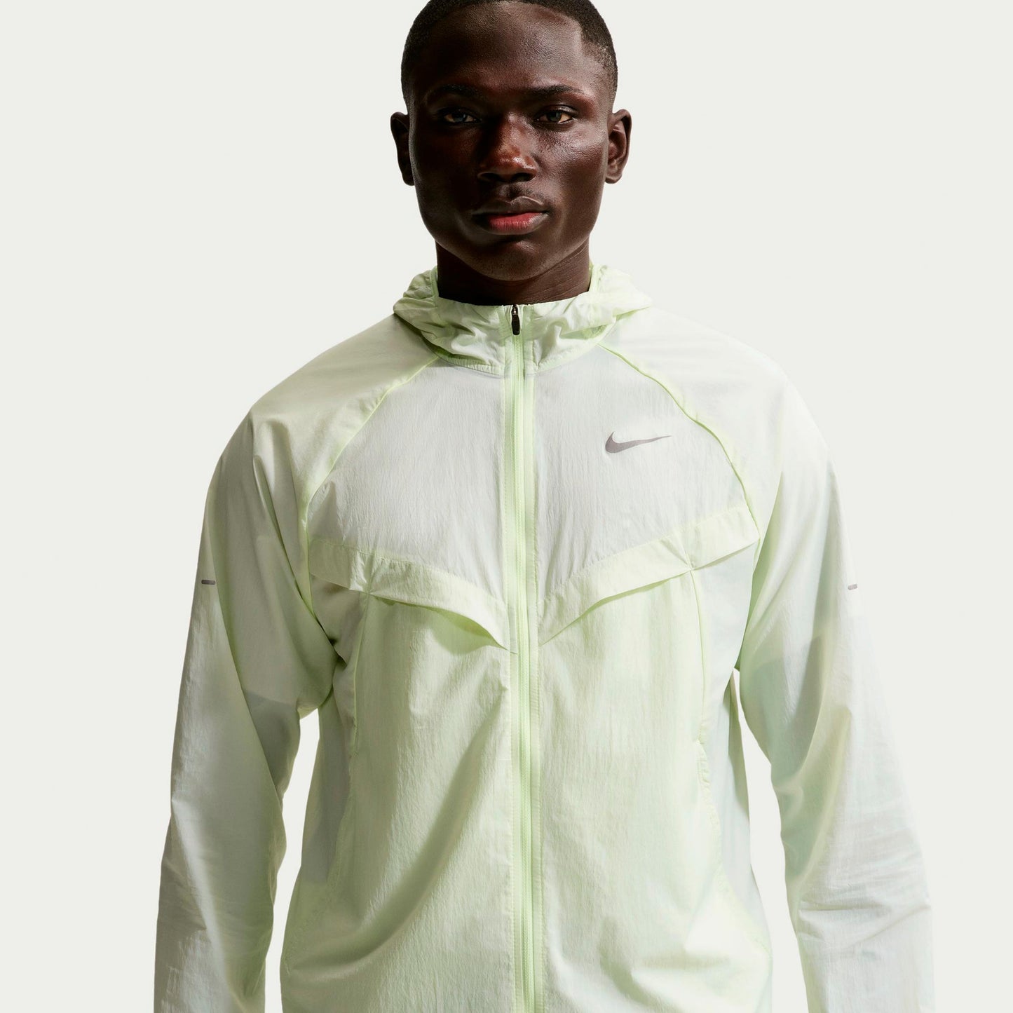 Nike Stride Laufjacke Herren - gelb, silber