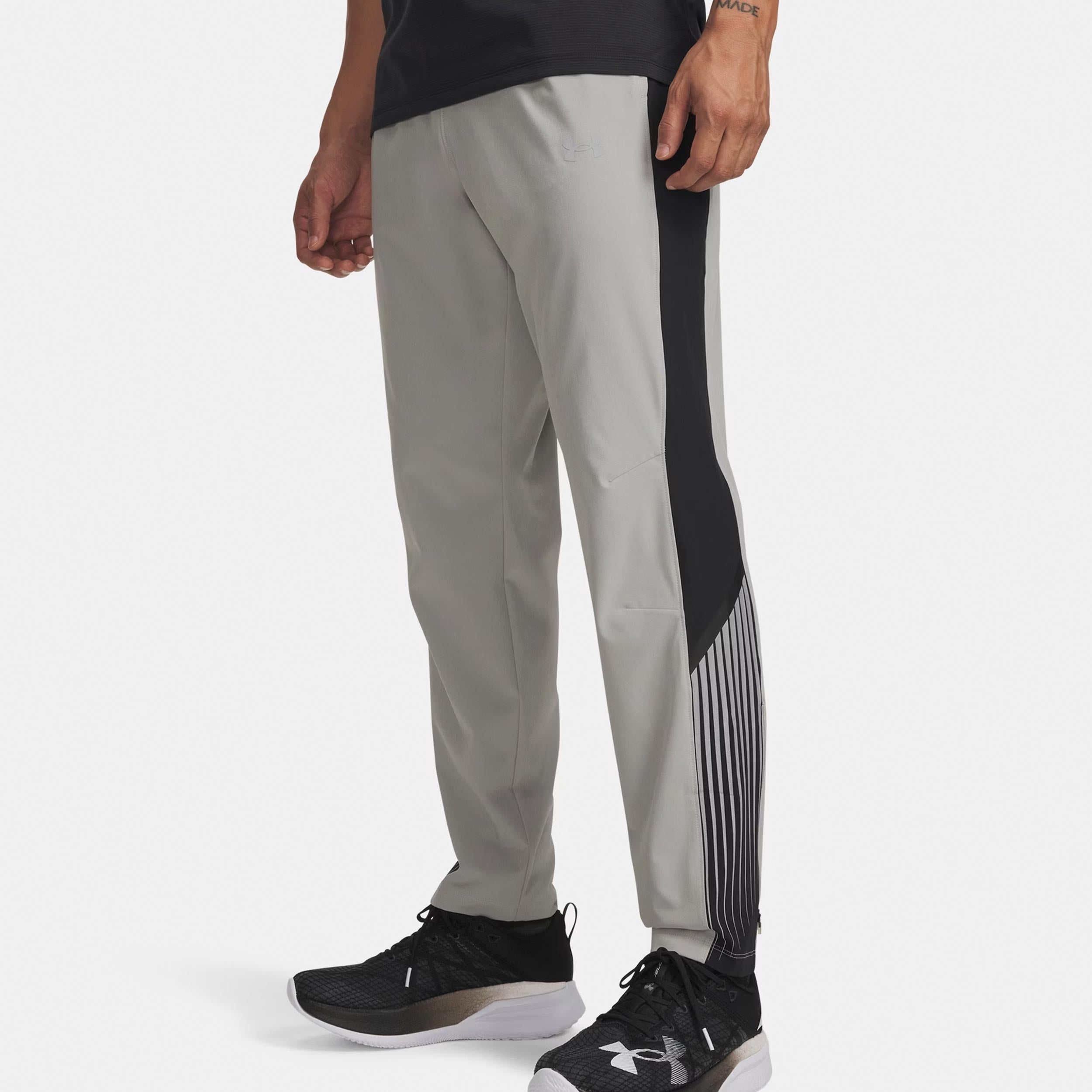 Under Armour Velociti Storm  Running pants Men-grey, black