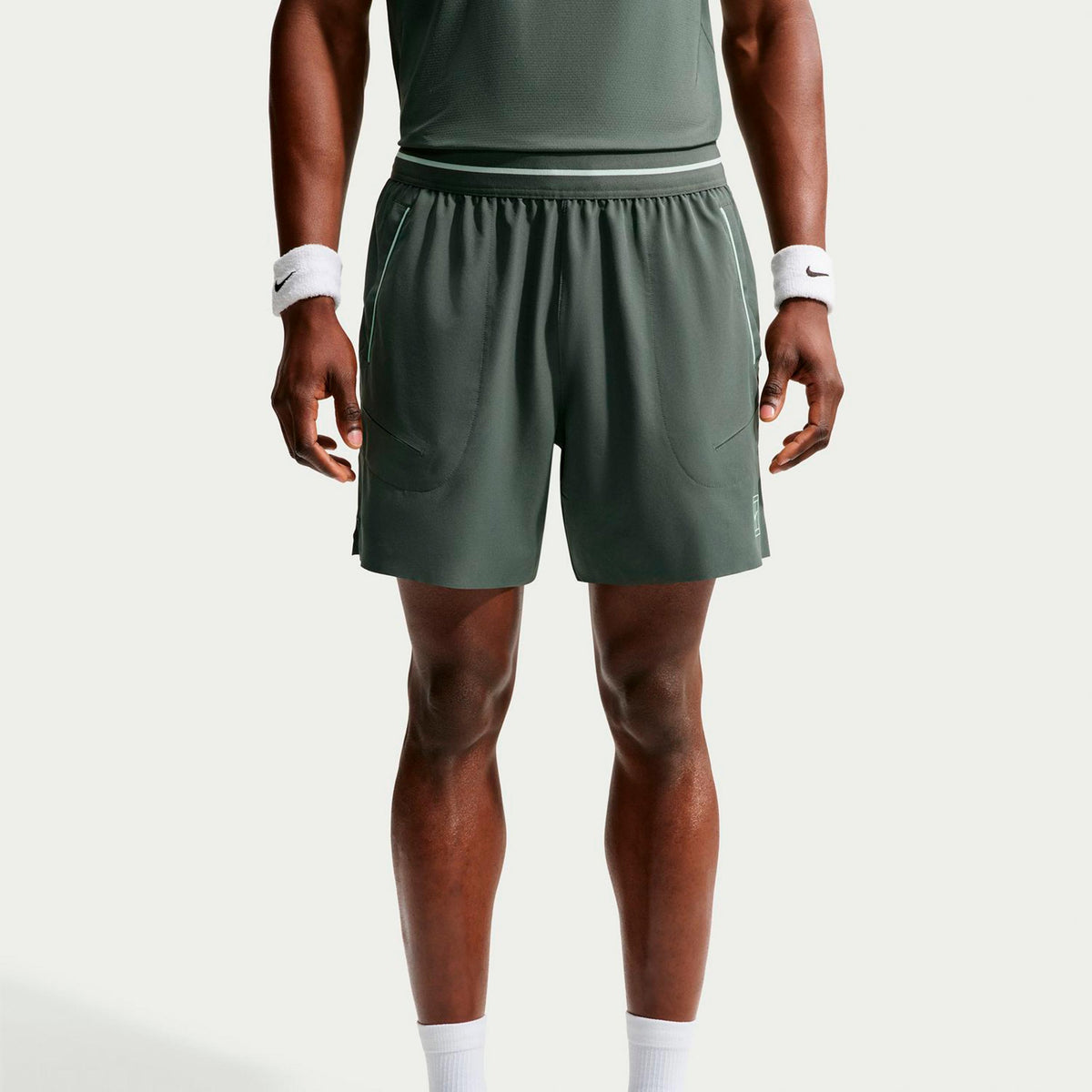 Nike Jannik Sinner Court Dri-FIT Advantage 6in Shorts Herren - graugrün