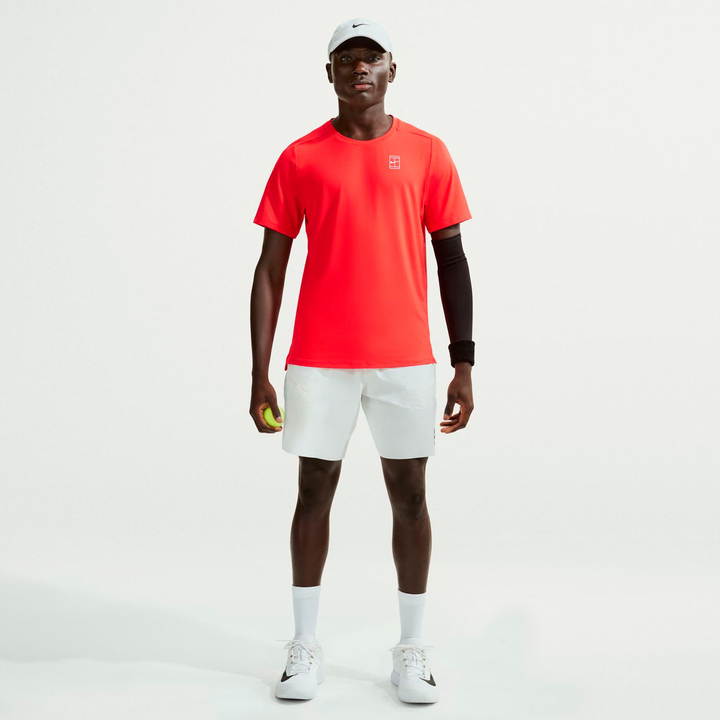 Nike Carlos Alcaraz Court Dri-FIT Advantage T-Shirt Herren - rot