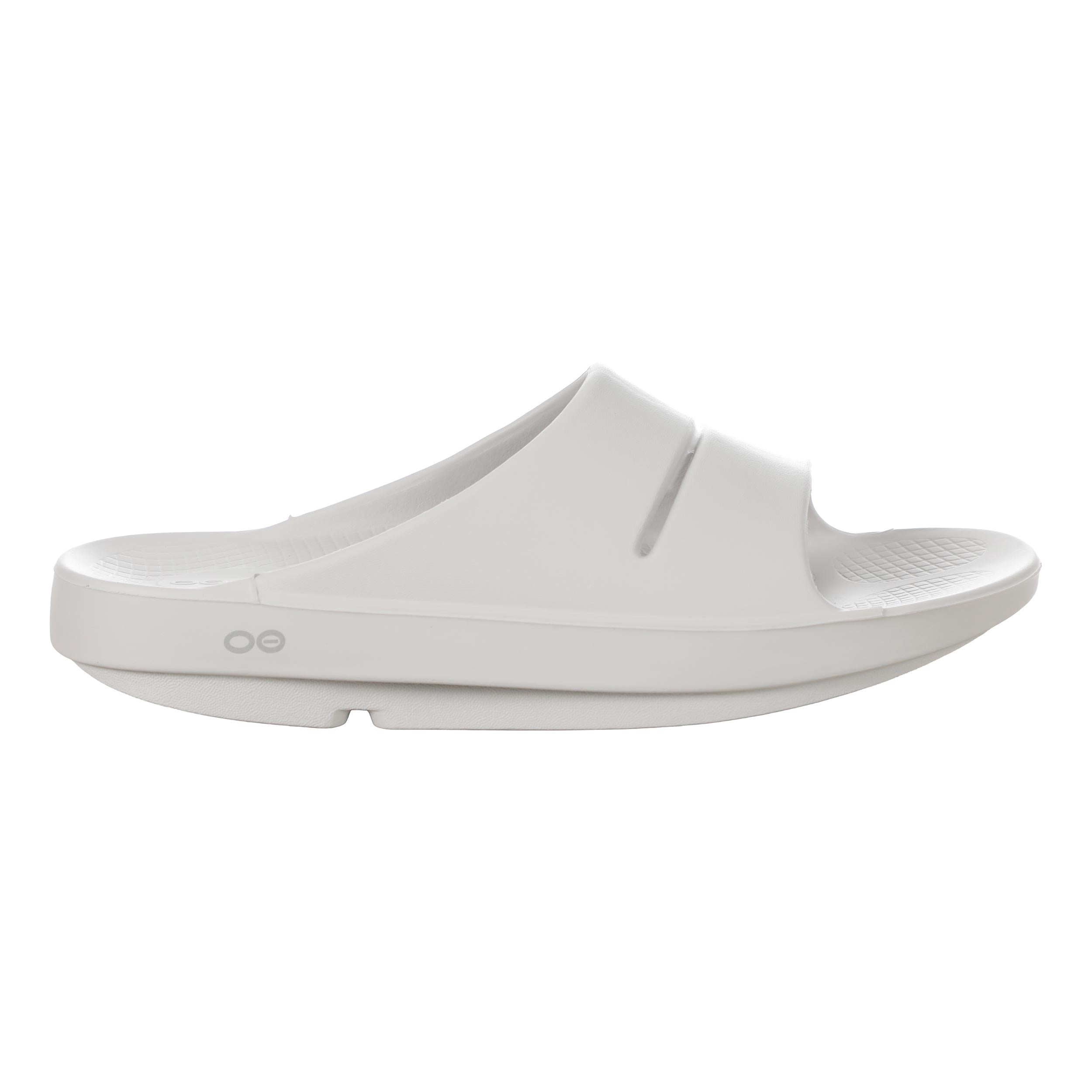 OOFOS OOahh Recoveryschuh Unisex - creme
