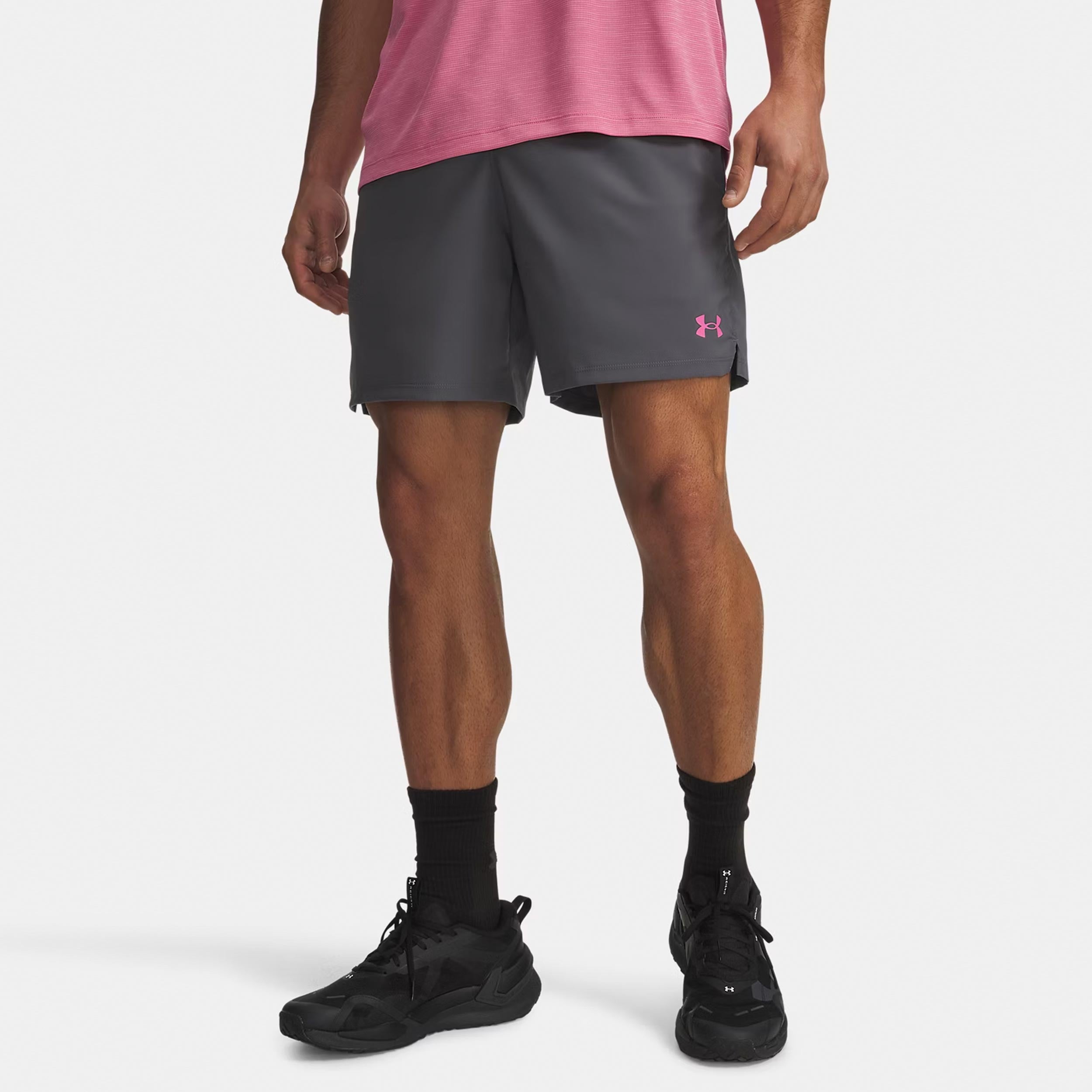 Under Armour Vanish Woven 2.0 6in Shorts Men - grey, pink