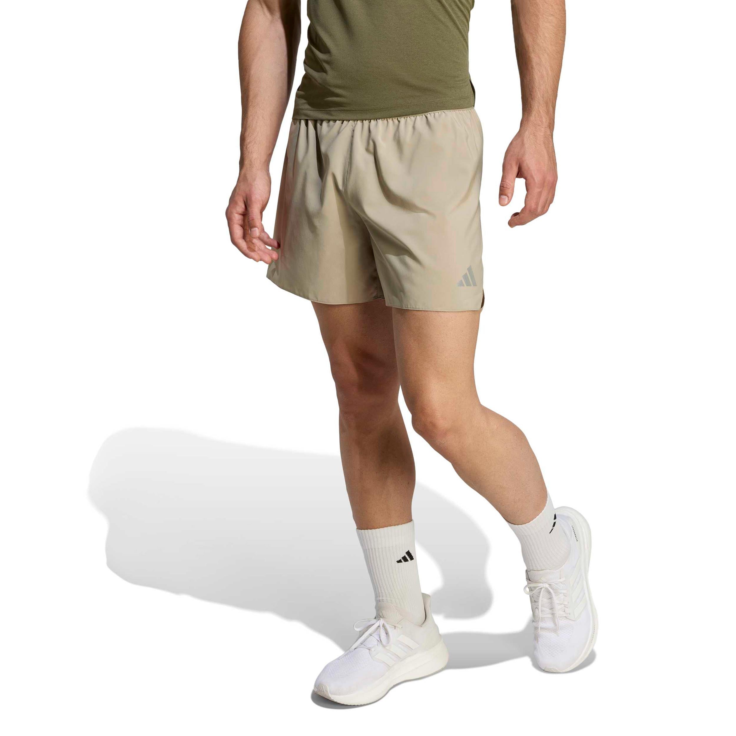 adidas Run Essential 7in  Running shorts Men-khaki
