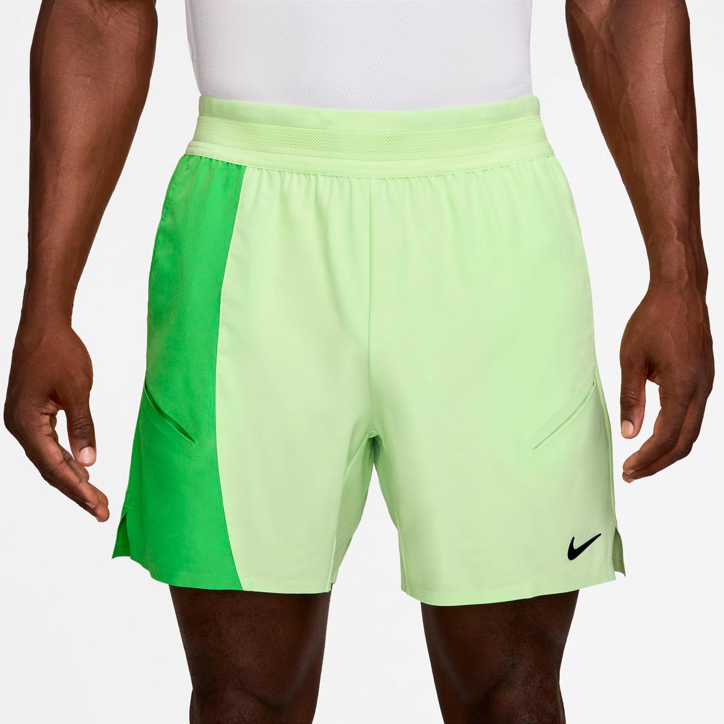 Nike Carlos Alcaraz Court Dri-Fit Slam Shorts Men-light green, green
