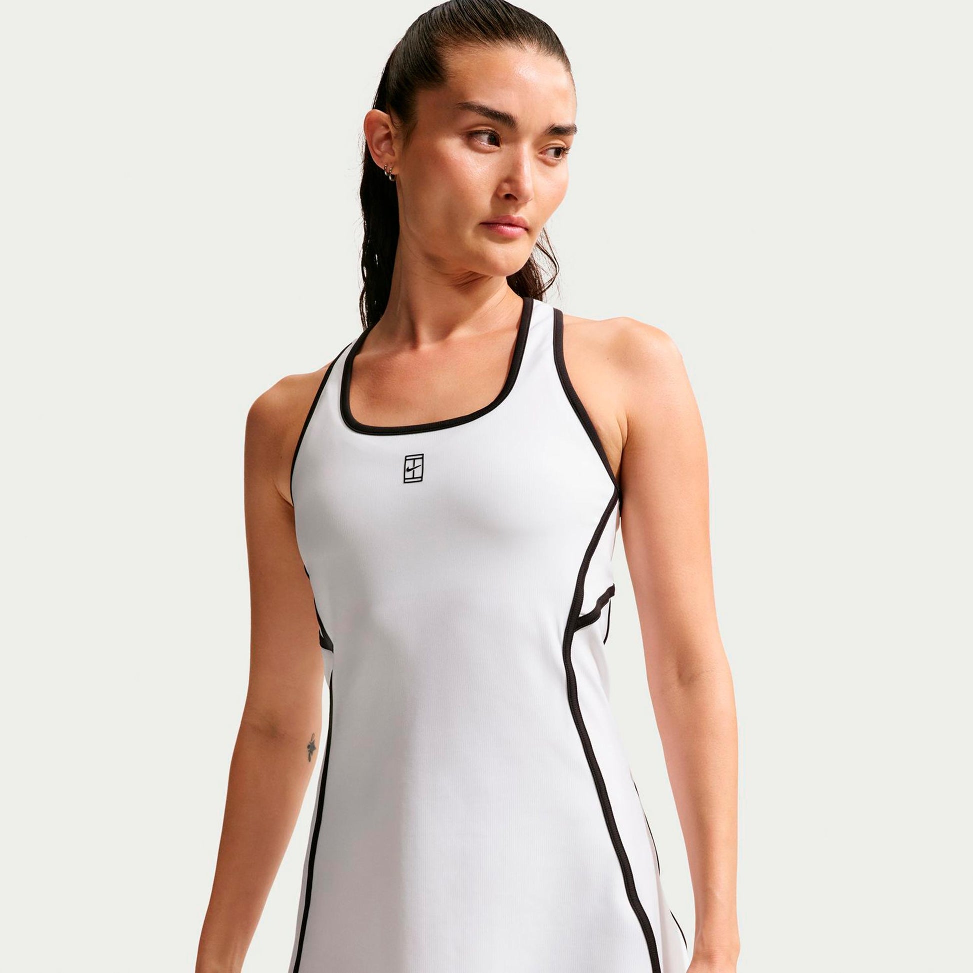 Court Dri-Fit Advantage Dress Women-white