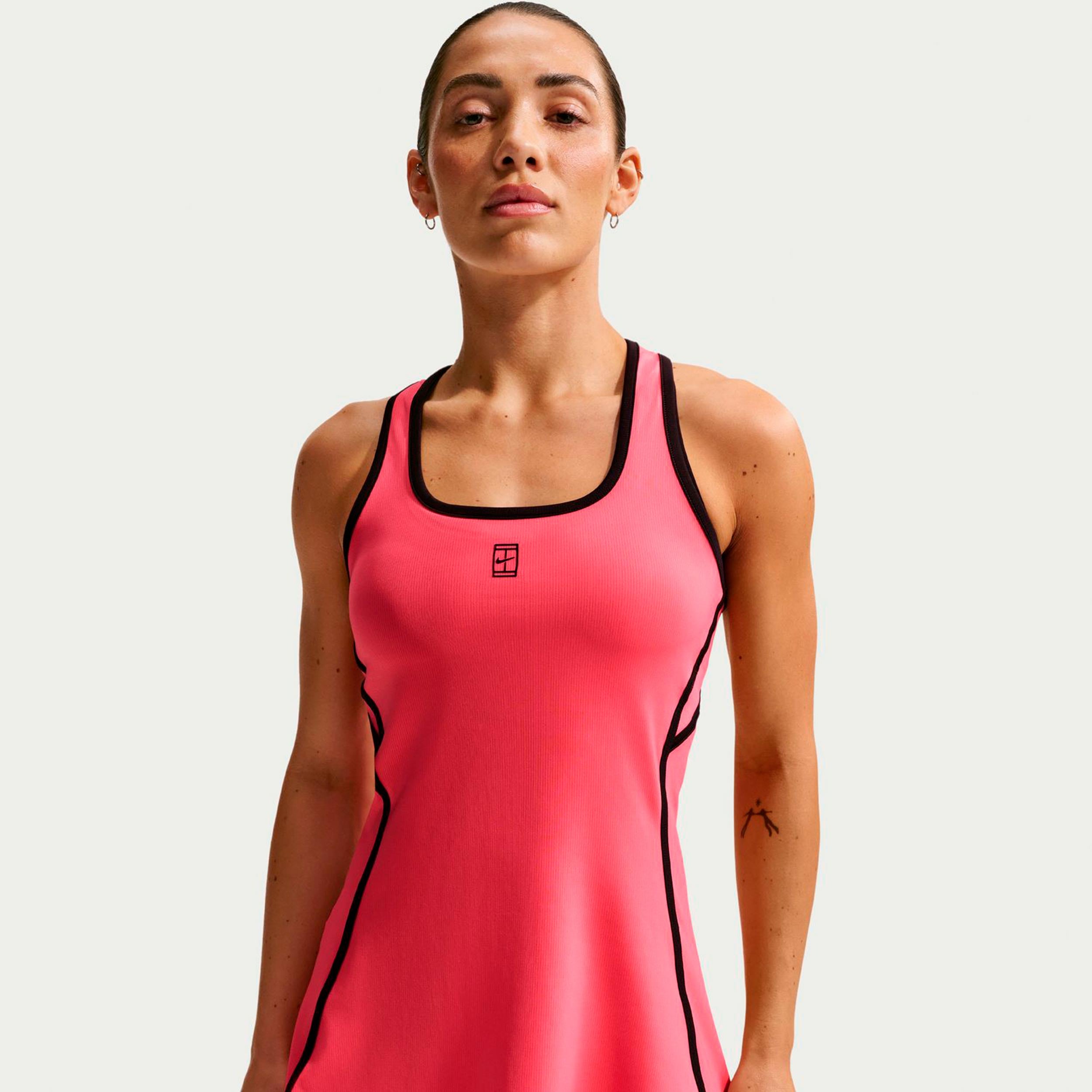 Nike Court Dri-Fit Advantage Kleid Damen-koralle