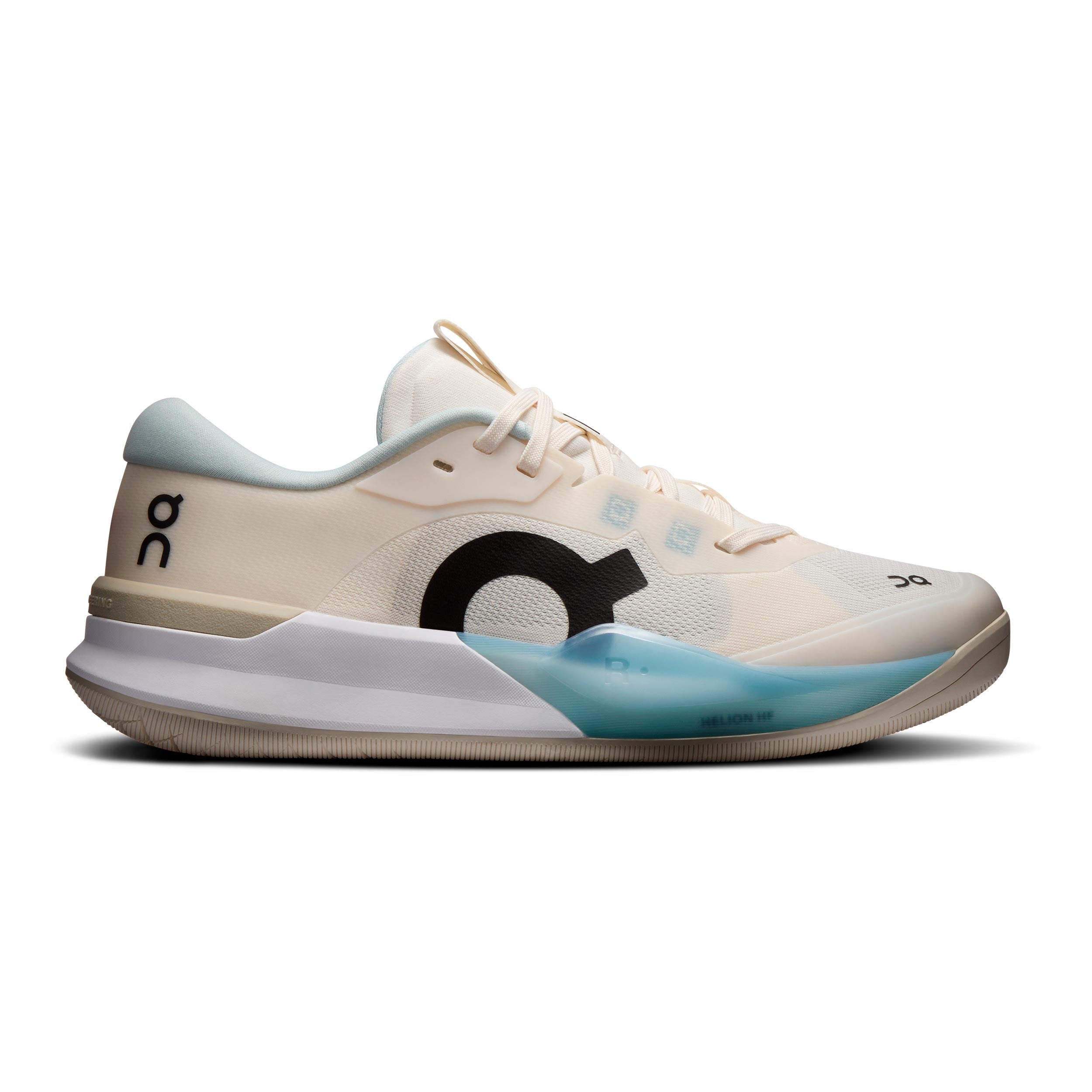 On THE ROGER Pro 3 All court shoe Women - cream, light blue