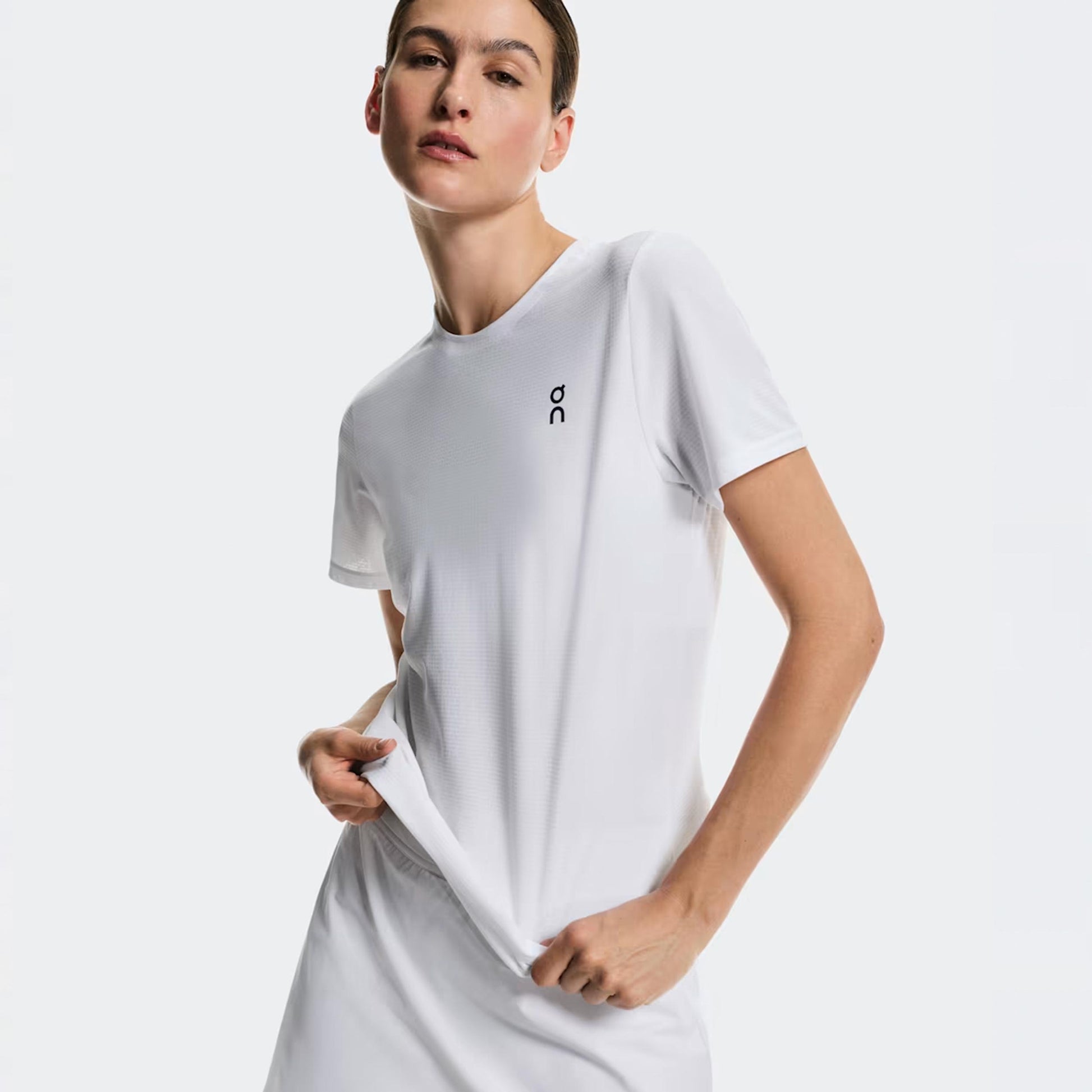 On Court T-Shirt Women - white