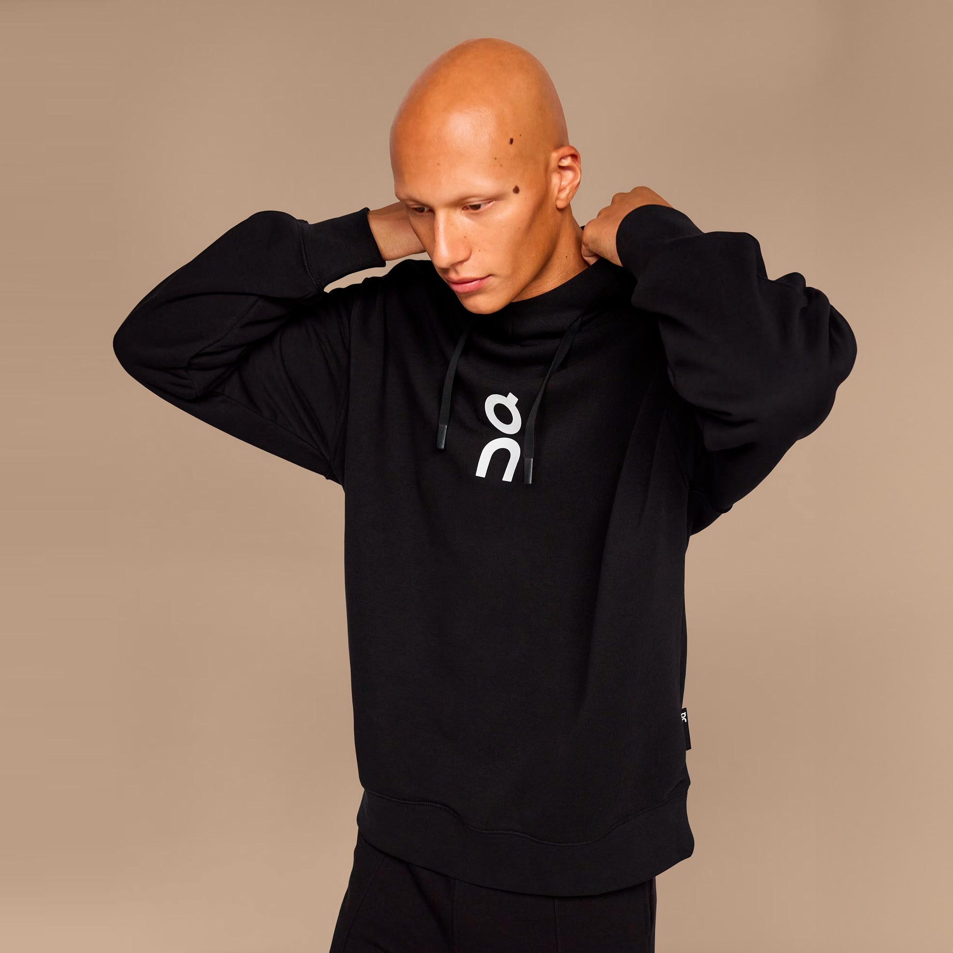 On Club Hoody Men - black, white