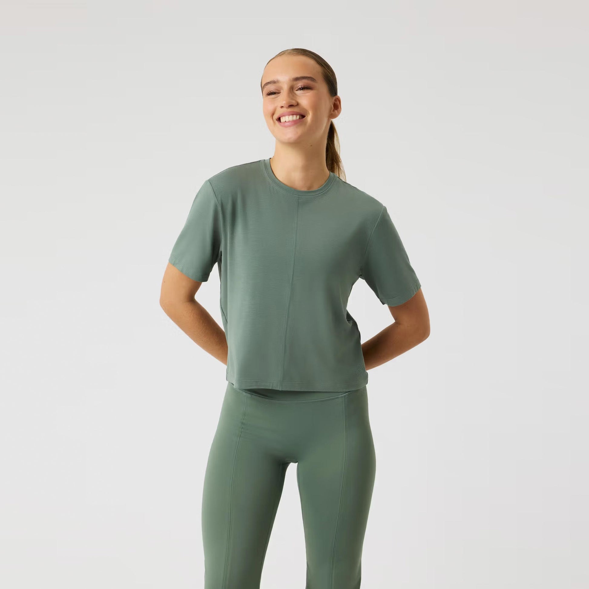 Björn Borg Studio Soft Cropped T-Shirt Damen - salbei