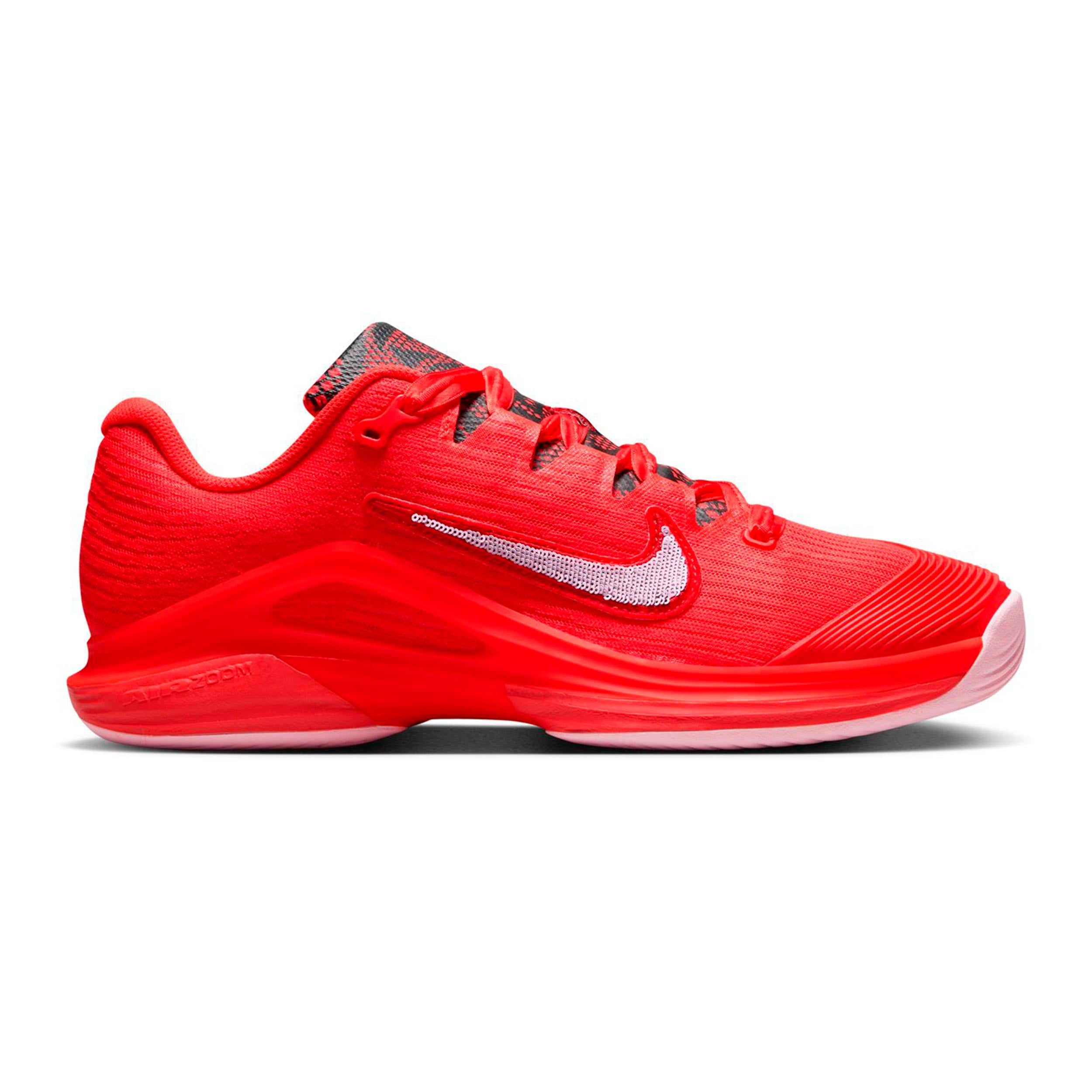 Nike Vapor 12 Aryna Sabalenka All court shoe Women - red, multicoloured