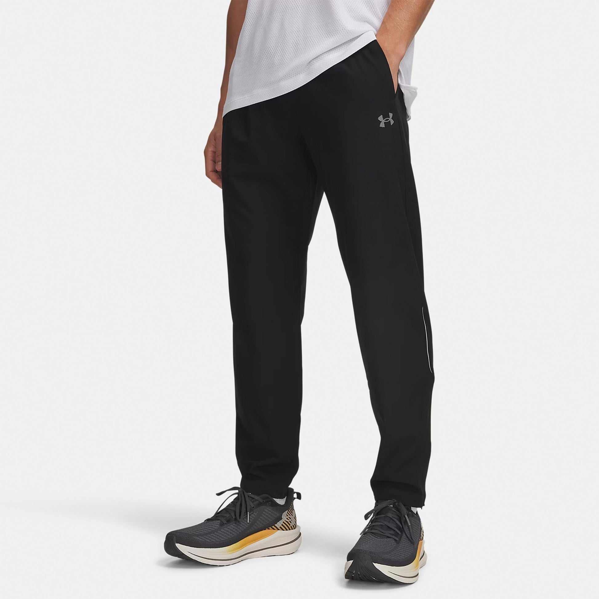 Under Armour Velociti Track  Running pants Men - black
