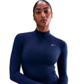 dark blue_5662