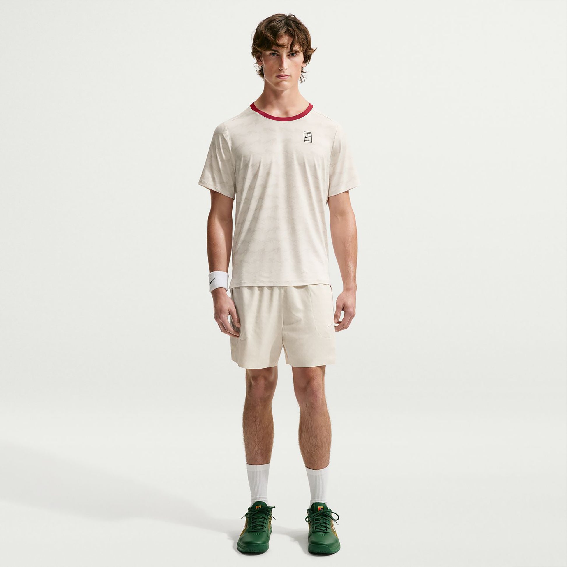 Nike Court Advantage T-Shirt Men - cream, red