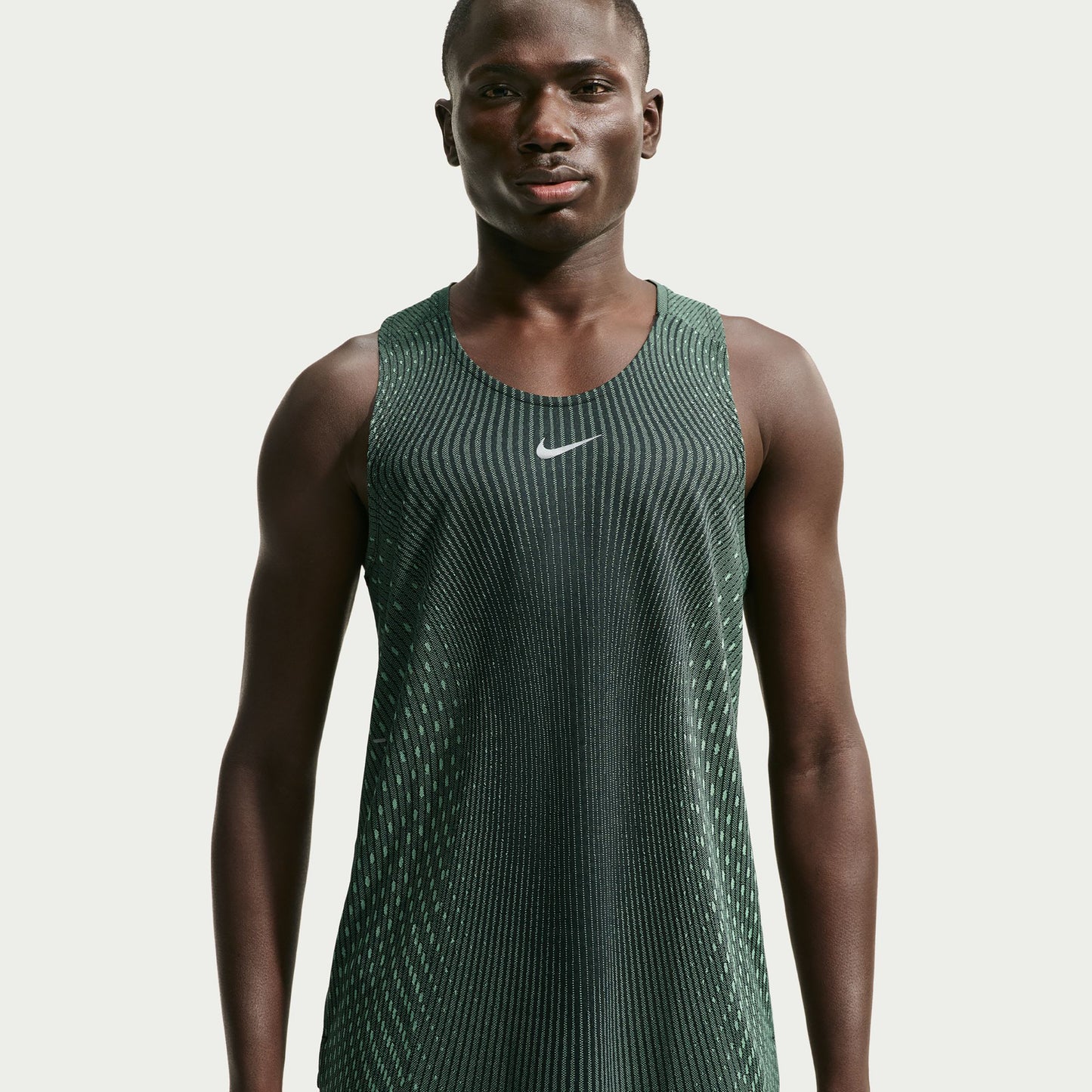 Nike Stride  Running shirt Men - olive, silver