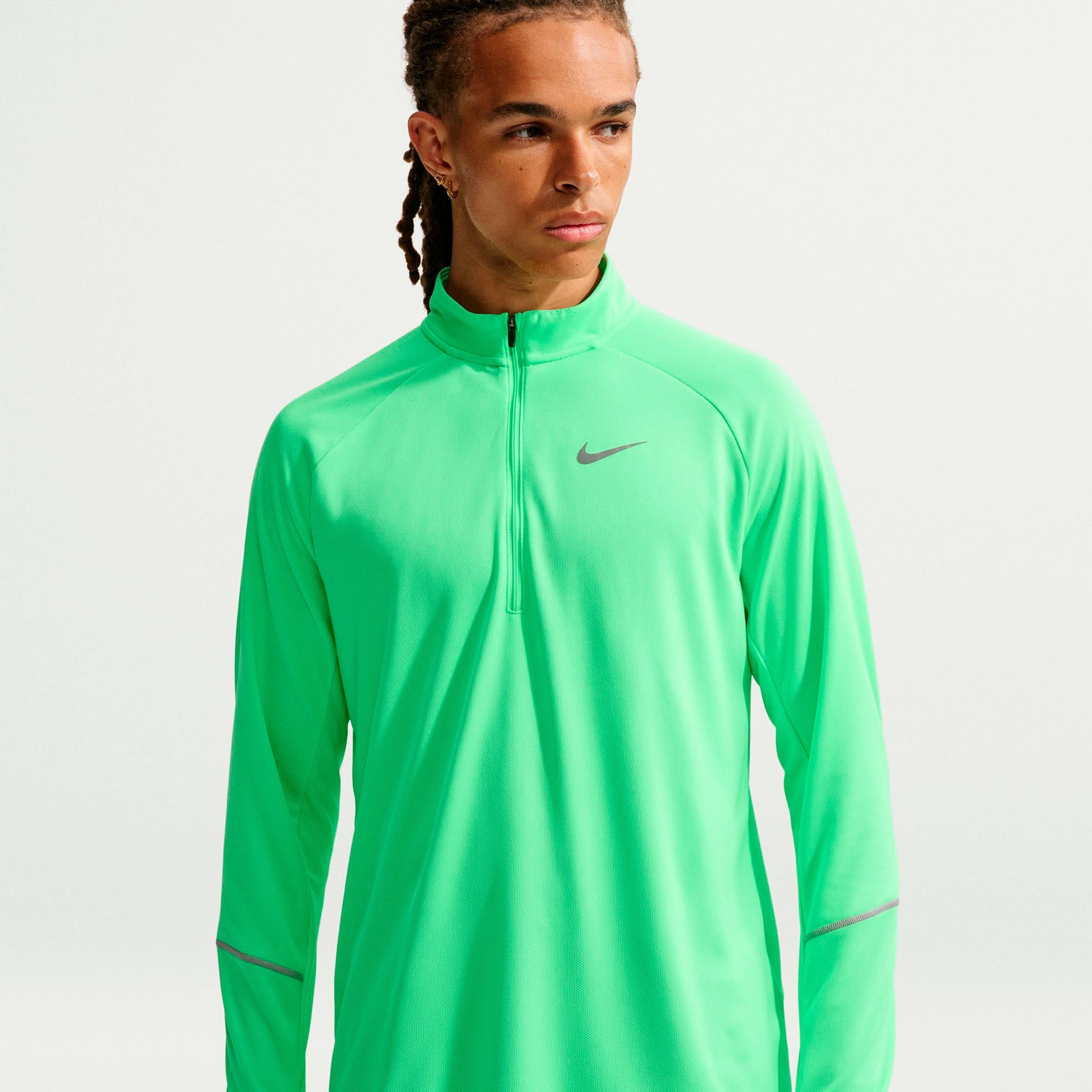 Nike Miler  Running shirt Men - green, silver