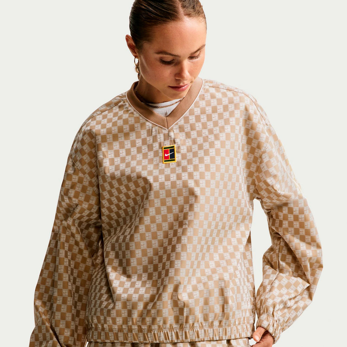 Nike Woven Long sleeve Women - beige